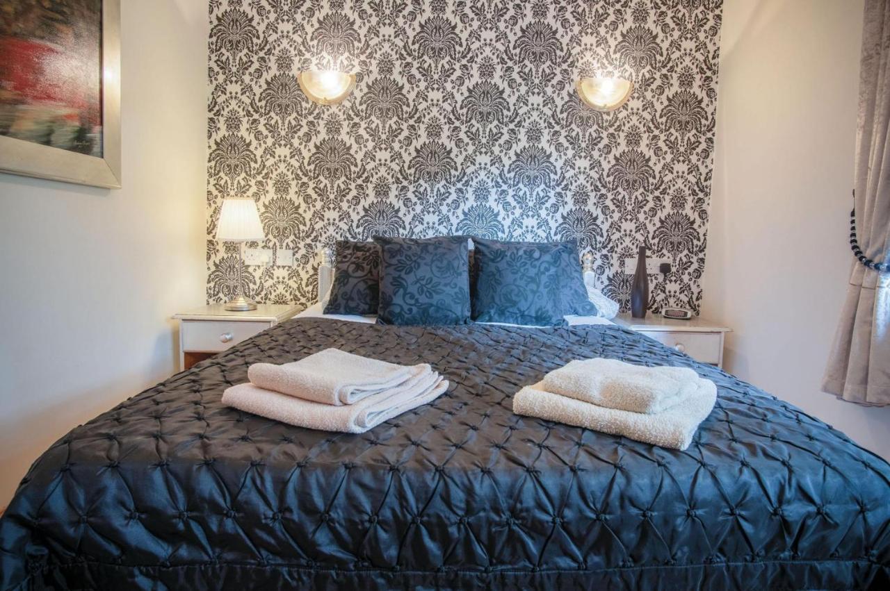 Rose Cottage - 3 Bed Cottage - New Hedges - Tenby Екстериор снимка