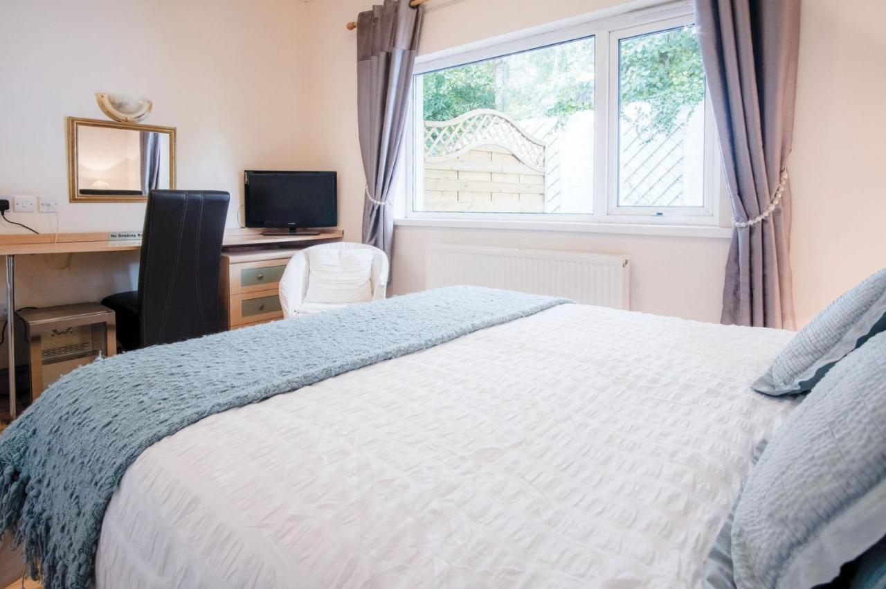 Rose Cottage - 3 Bed Cottage - New Hedges - Tenby Екстериор снимка